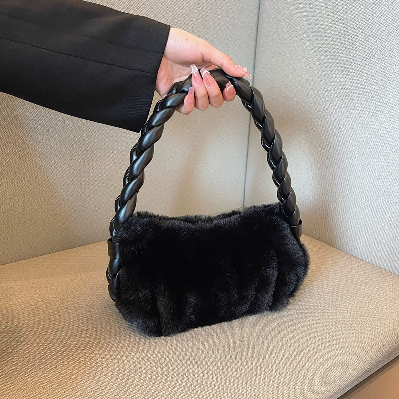 Elegantly Styled Bag for Everyday Wear
