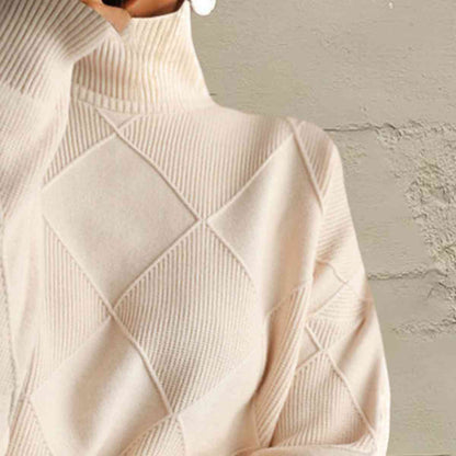 JO | Versatile and comfortable sweater