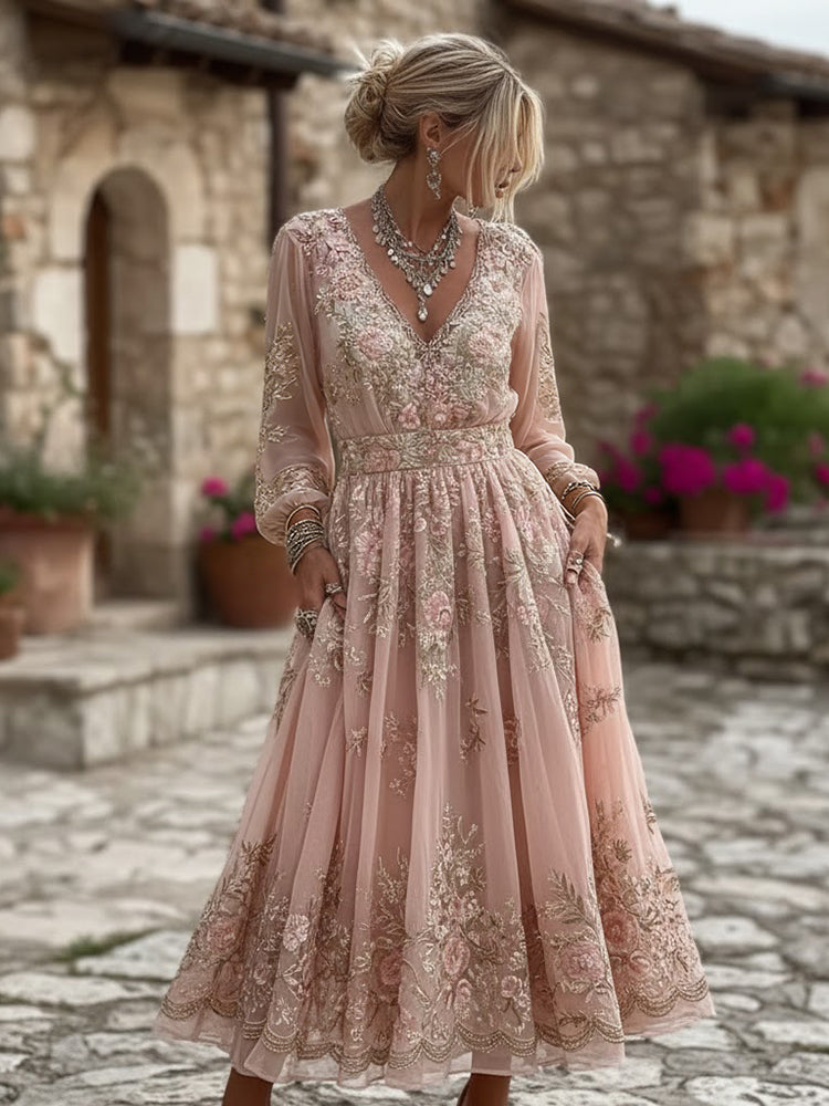 Classic Vintage Dress with a Flattering Fit