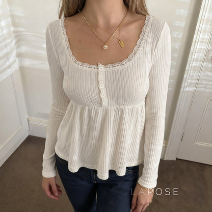 Polished Top with an Effortless Classic Look