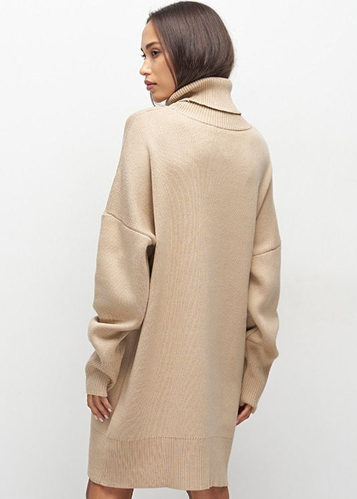 Classic Vintage Sweater with a Flattering Fit