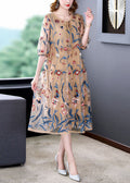 Classic Vintage Dress with a Flattering Fit