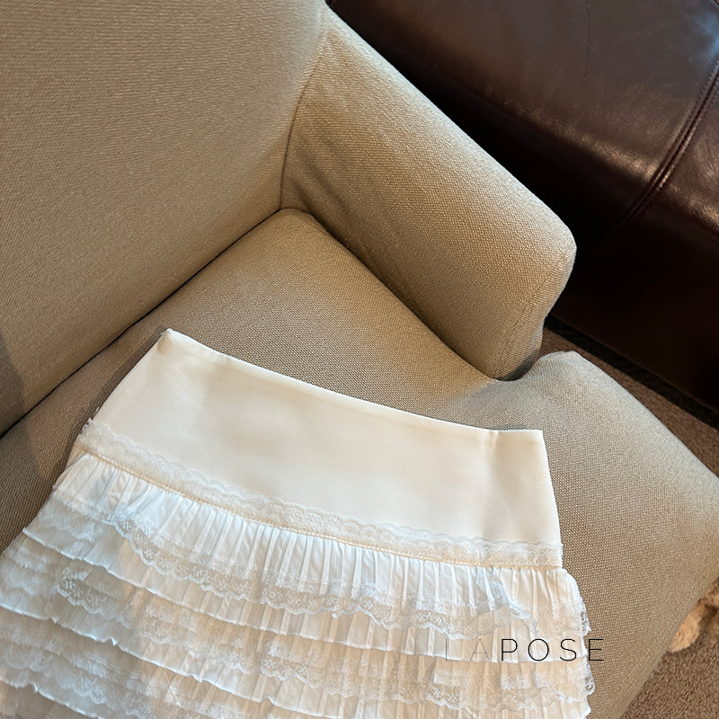 Sophisticated Garment with a Clean Classic Look