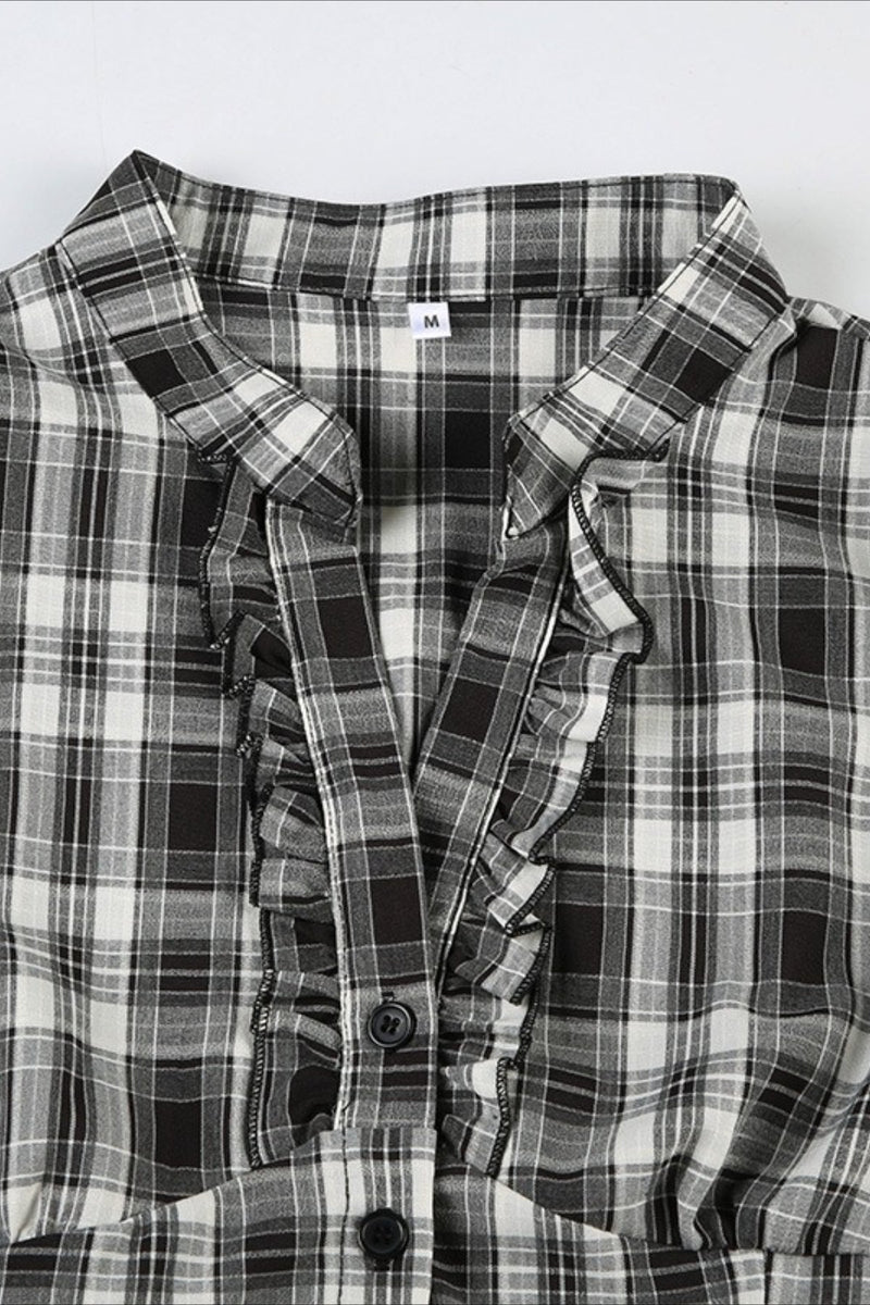 Well Tailored Blouse with a Graceful Silhouette