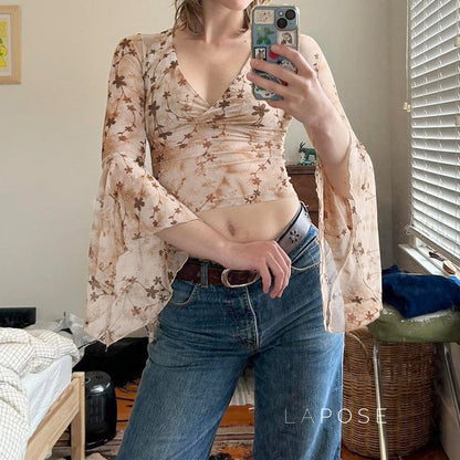 Effortlessly Elegant Top with a Timeless Design