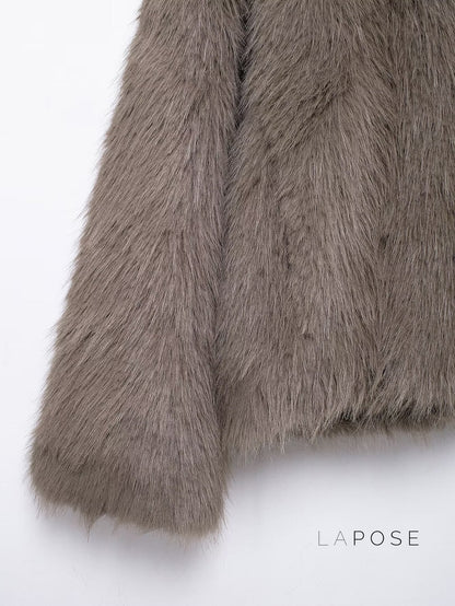 Elegantly Styled Coat for Everyday Wear