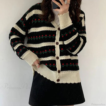Elegantly Designed Cardigan