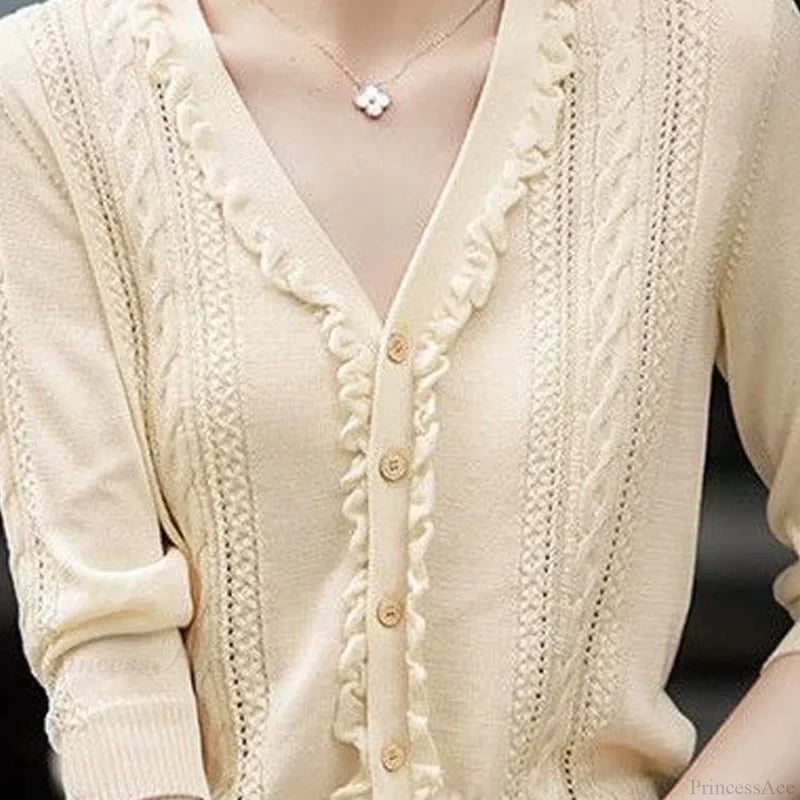Elegantly Designed Cardigan