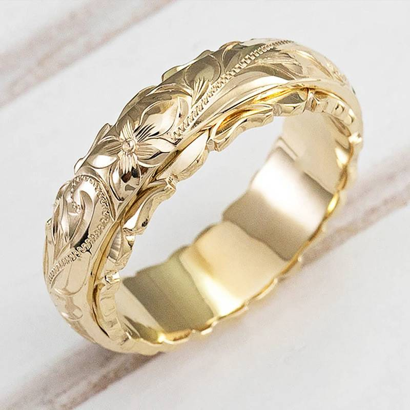 Delicate handcrafted gold ring