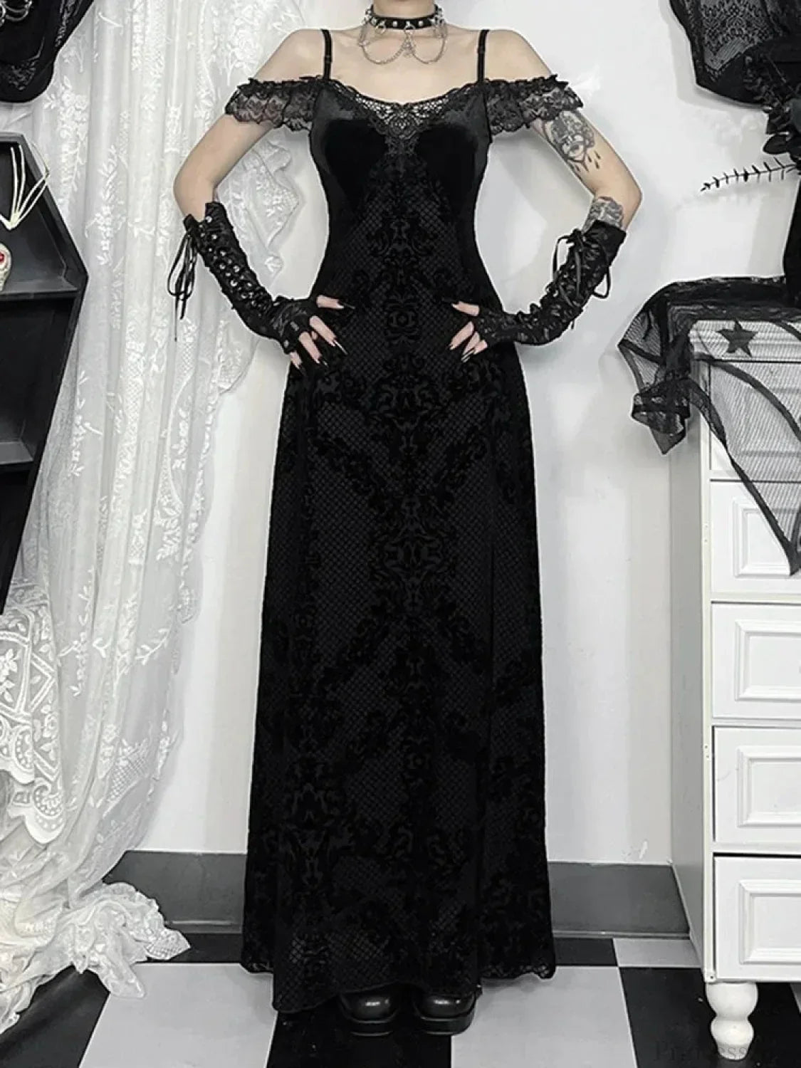 Timeless Vintage Style Dress
