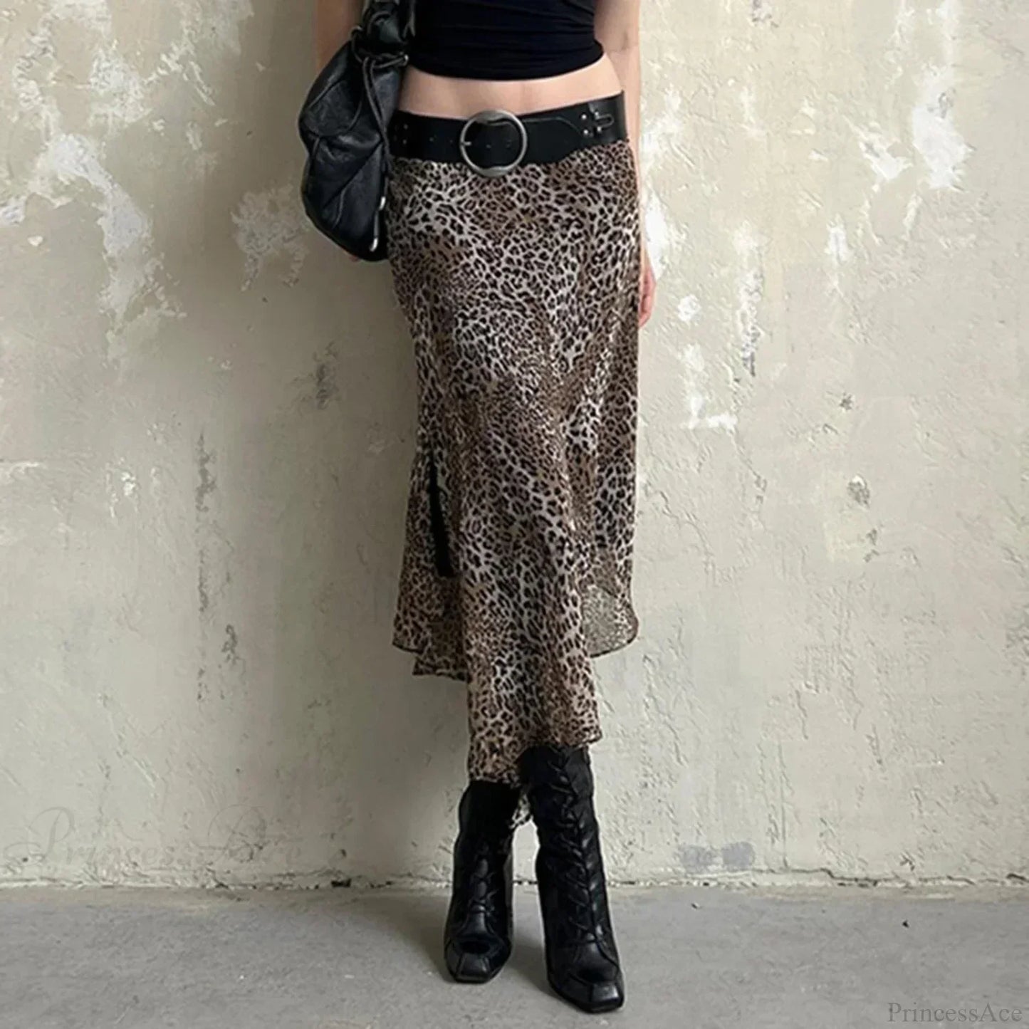Elegantly Designed Garment