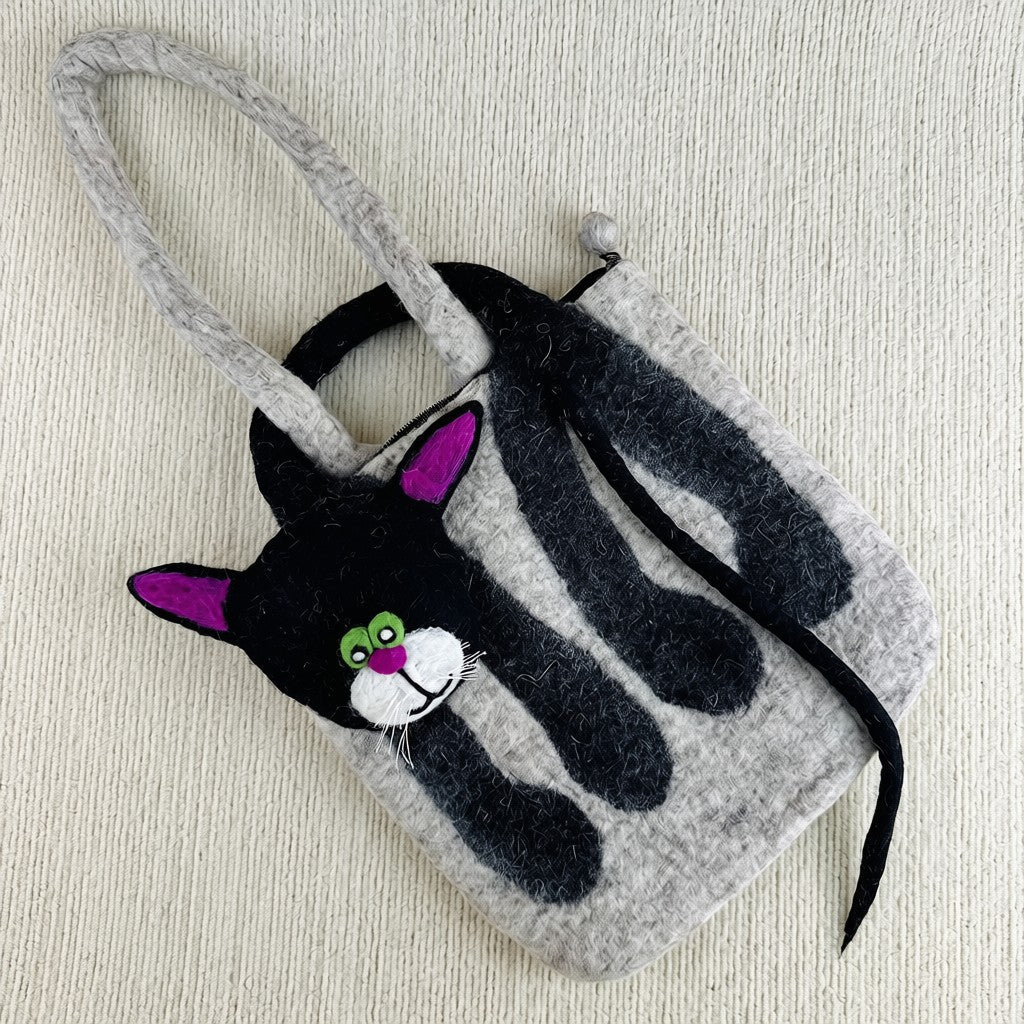 Elegantly designed bag