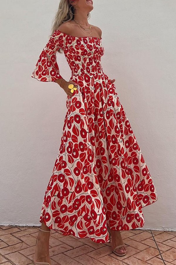 Maxi dress with floral pattern