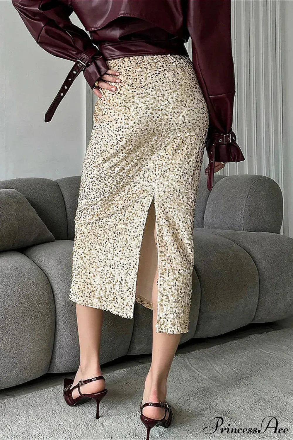 Timeless Vintage Style Garment