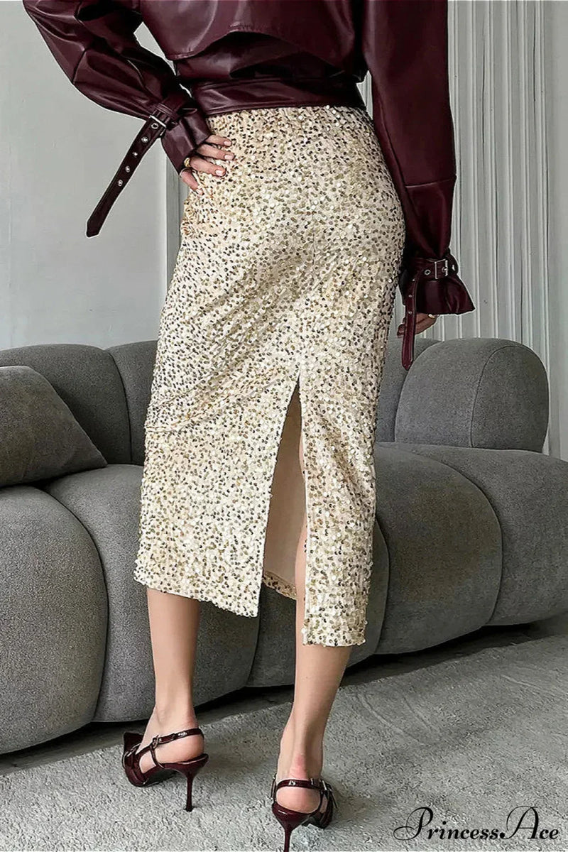 Timeless Vintage Style Garment