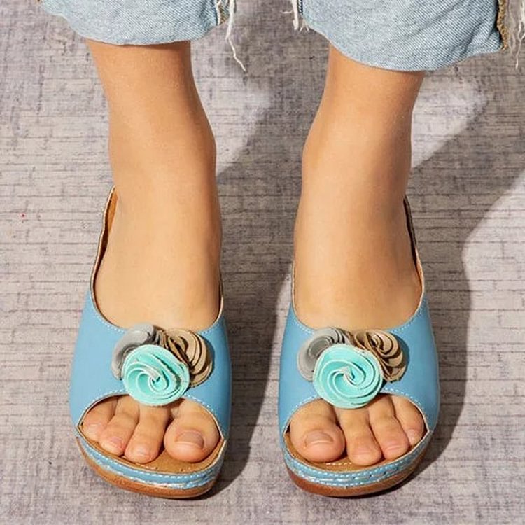 Stylish and elegant everyday sandals