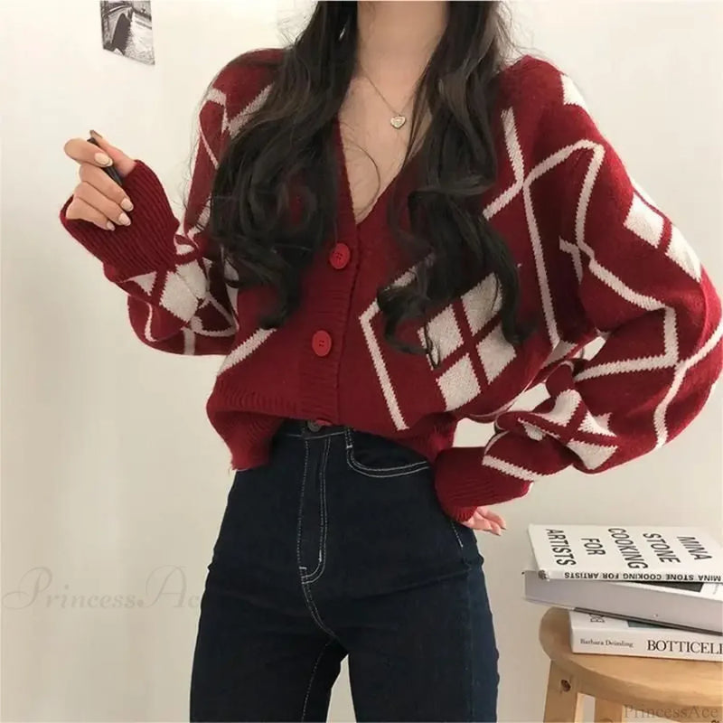 Gracefully Designed Cardigan