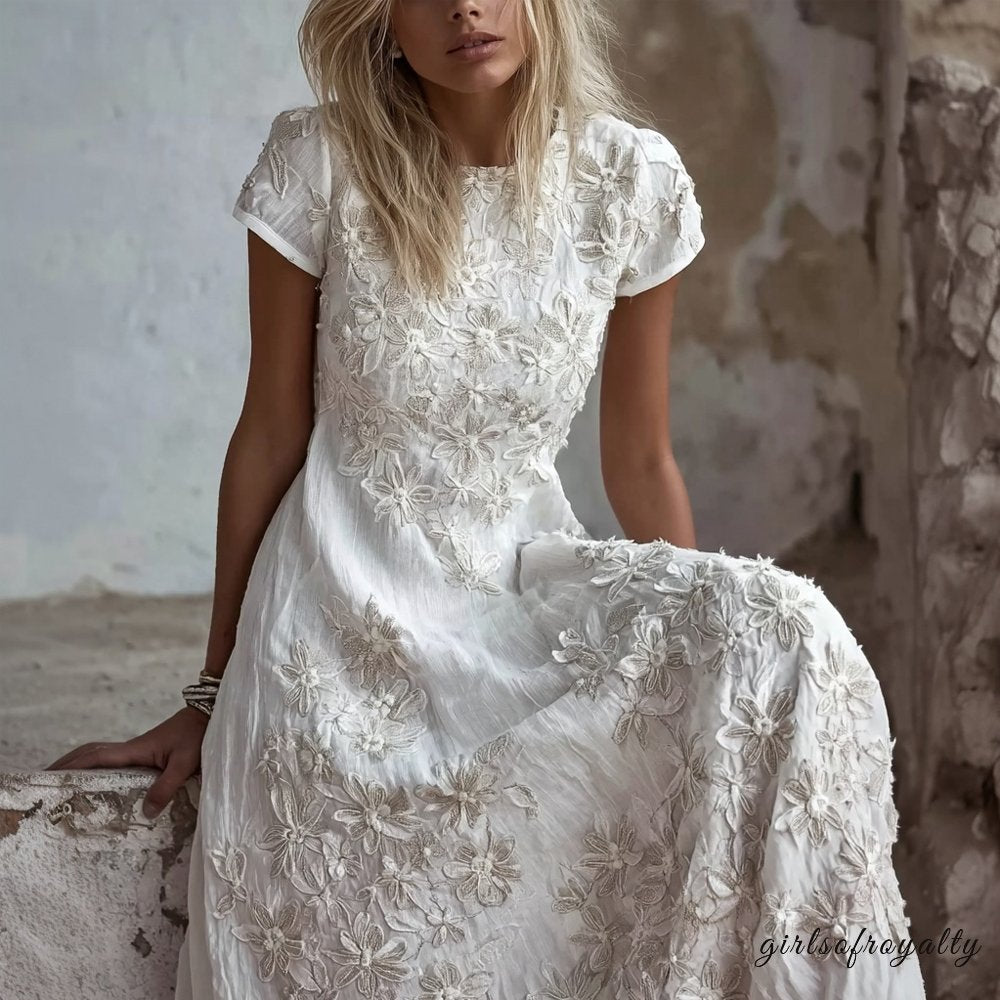 Sophisticated Dress with a Clean Classic Look